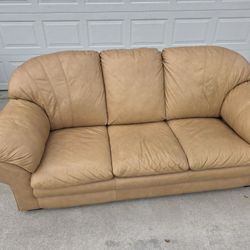 Havertys Leather Sofa