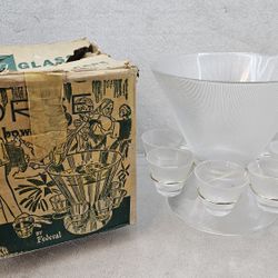 Vintage- Federal Glass Norse Punch Bowl Set Party MCM Original Box