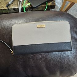 Kate SPADE wallet Excellent Condition Grey& Black