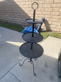 Tiered Cupcake or Beverage Stand