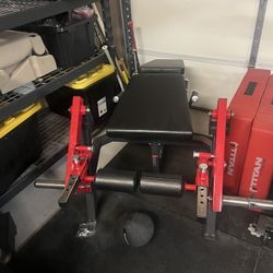GWMD Leg Curl/Extension Machine