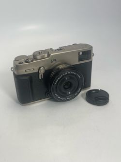 Fujifilm Dura Silver X-Pro 3 w/ XF 27mm f2.8 R WR