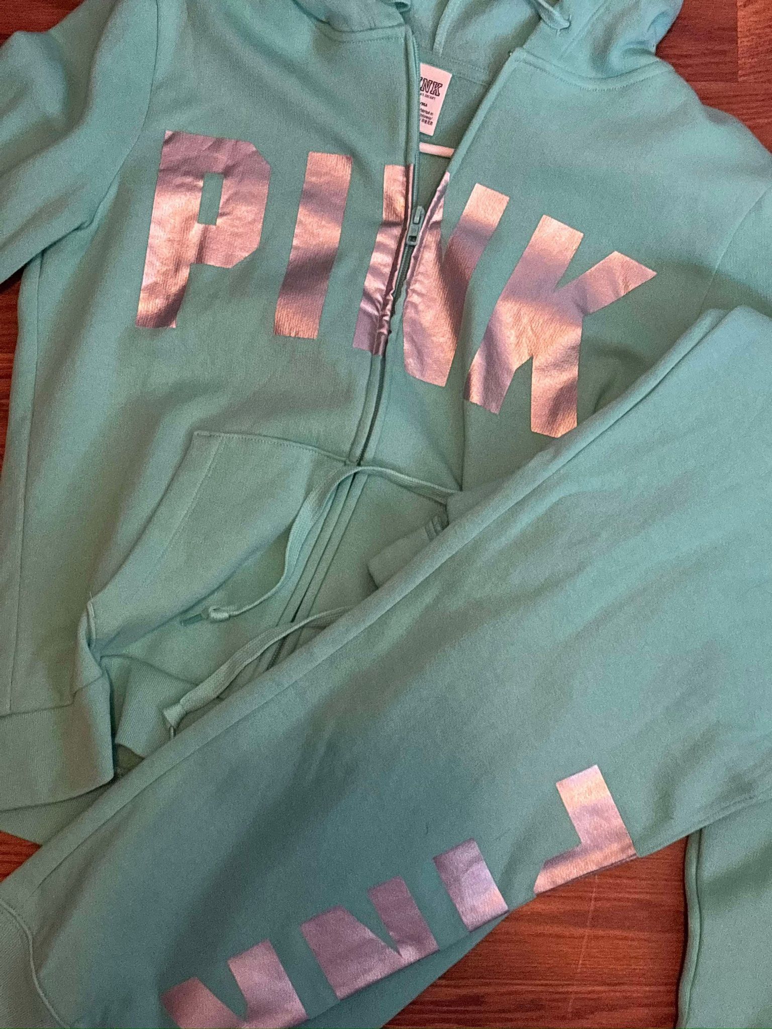 Victoria’s Secret PINK