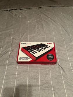 ($70 OBO) AKAI MPK Mini MIDI Keyboard