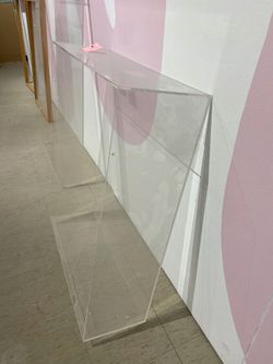 Plexi-plastic Display Lid