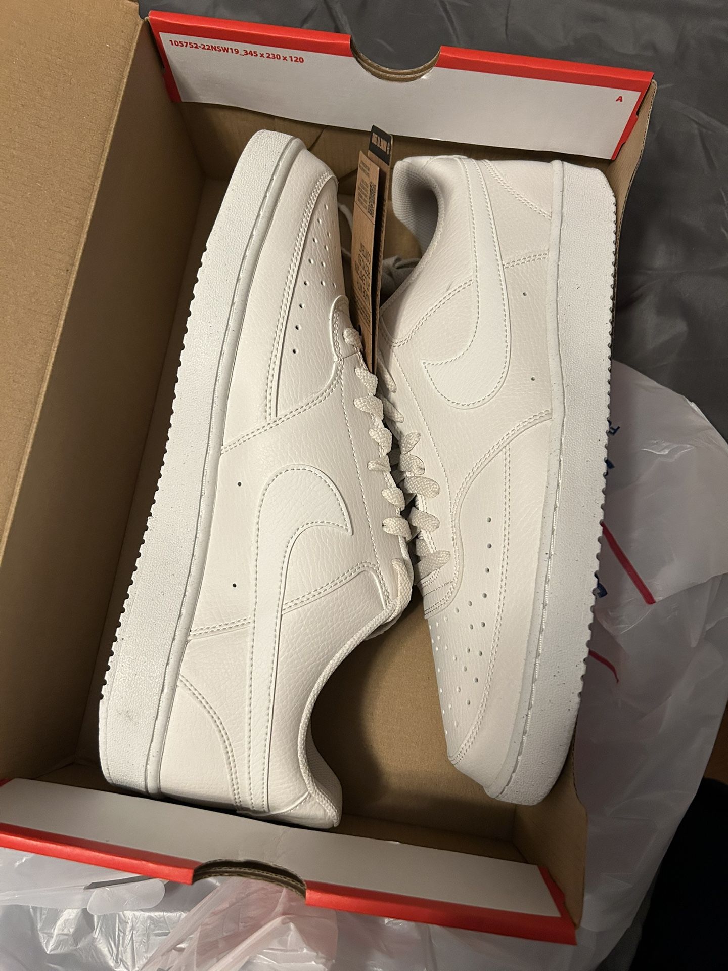 Nike Court White New Size 13 Mens