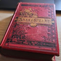 Shakespeare Book Vintage