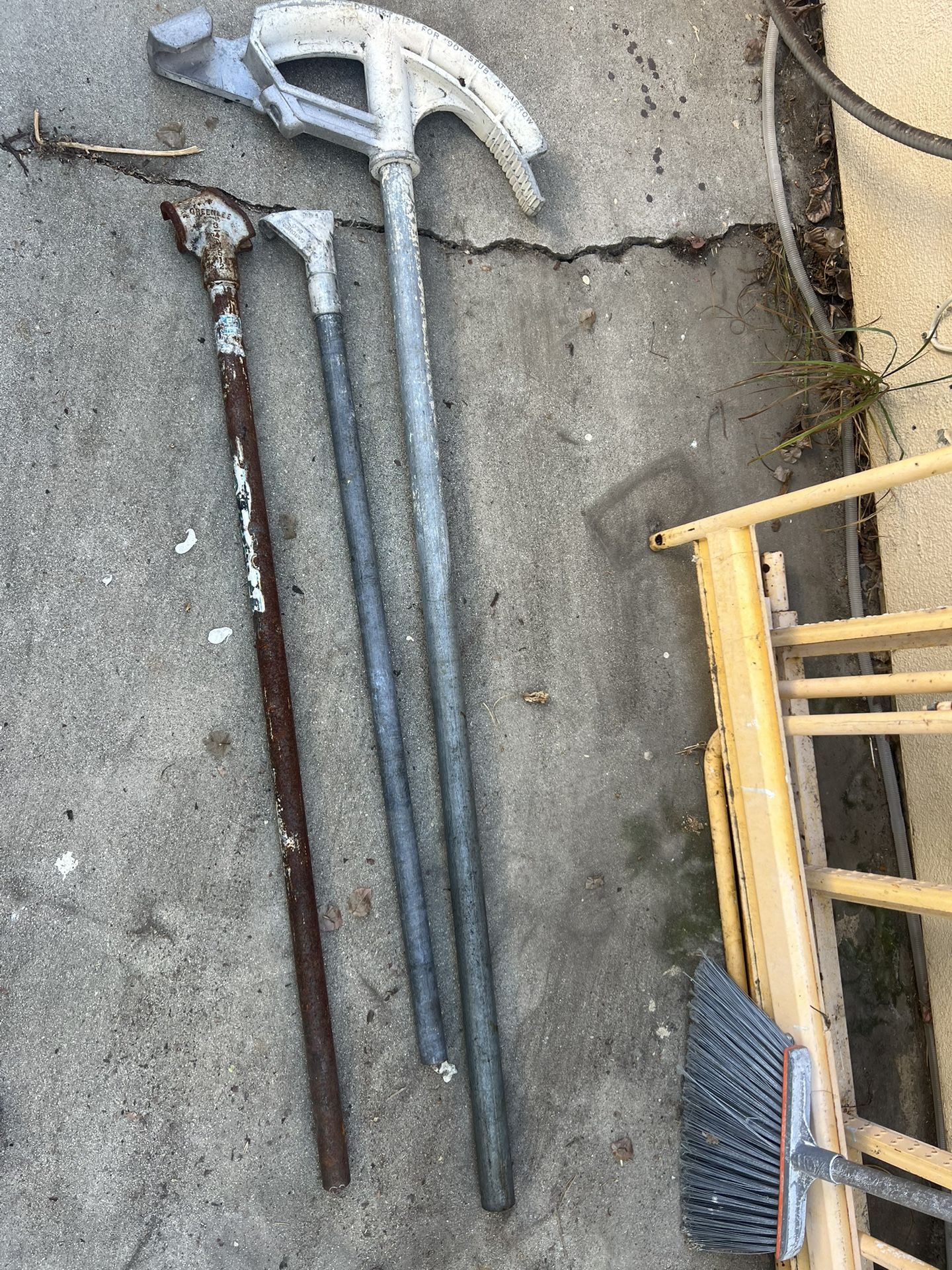2-inch pipe bender