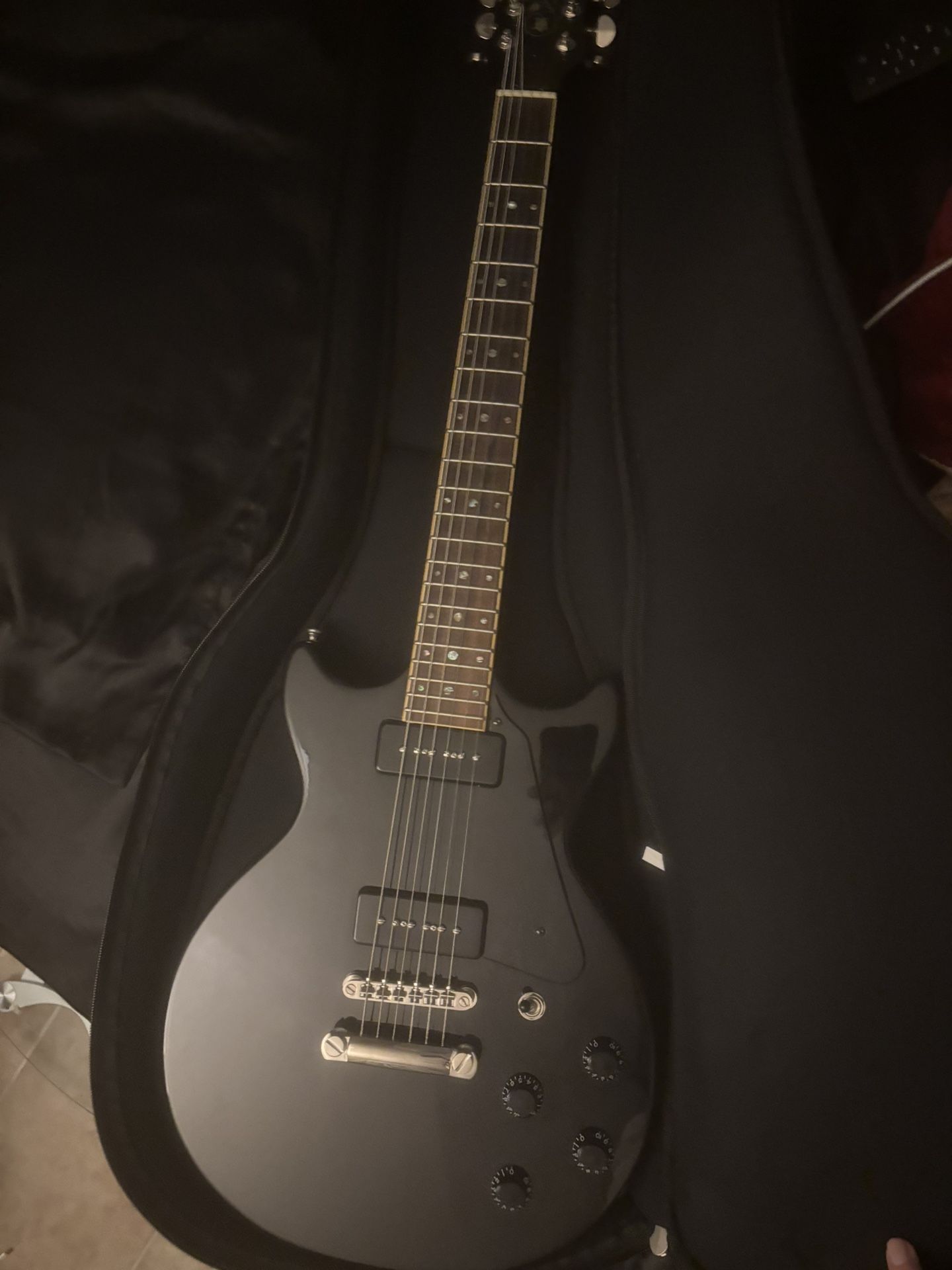 Hofner Colorama guitar