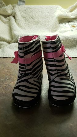 New Size 2 Toddler Zebra Print Rain Boots