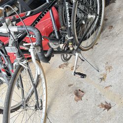 Vintage Black Schwinn 10-Speed Bicycle 