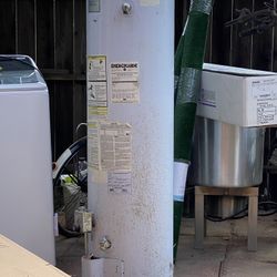 Kenmore 30 Gallon Water Heater