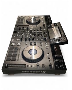 Pioneer DJ XDJ-RX2 All-in-One