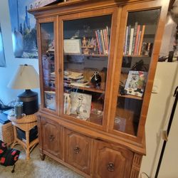 Beautiful Mid Century Hutch 