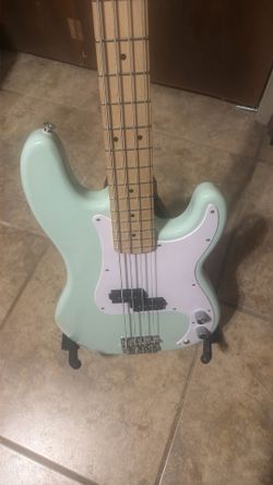 Squire Affinity Precision Bass In Mint condition.