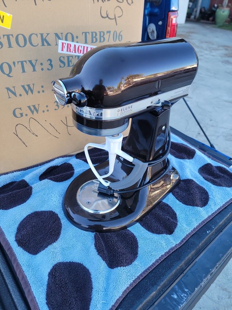 Kitchenaid Deluxe edition, Mixer 325 W 5 QT.Root beer brown