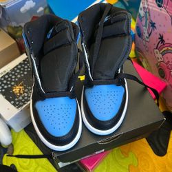 Boys Size 13 Jordan University Blue 