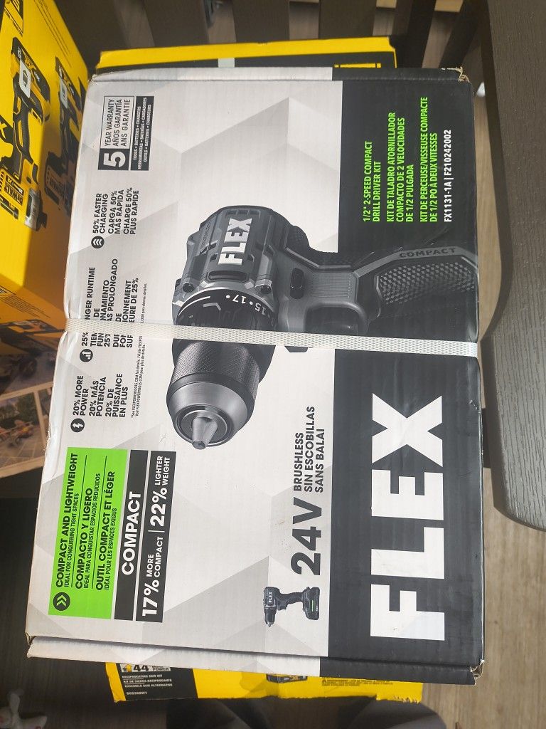 Flex Drill Driver Kit 24v. New