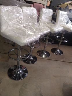 4 barstools