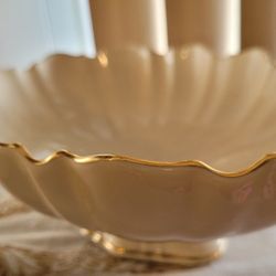 Lenox Symphony Oval Cream Scalloped Bowl With Gold Trim. 