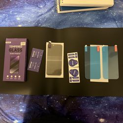 iPhone 14 Pro Screen Protector Set – 9H Tempered Glass + Easy Install Frame