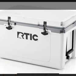 Large Like New Cooler Rtic 