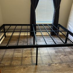 Platform bed frame ( Full Size)