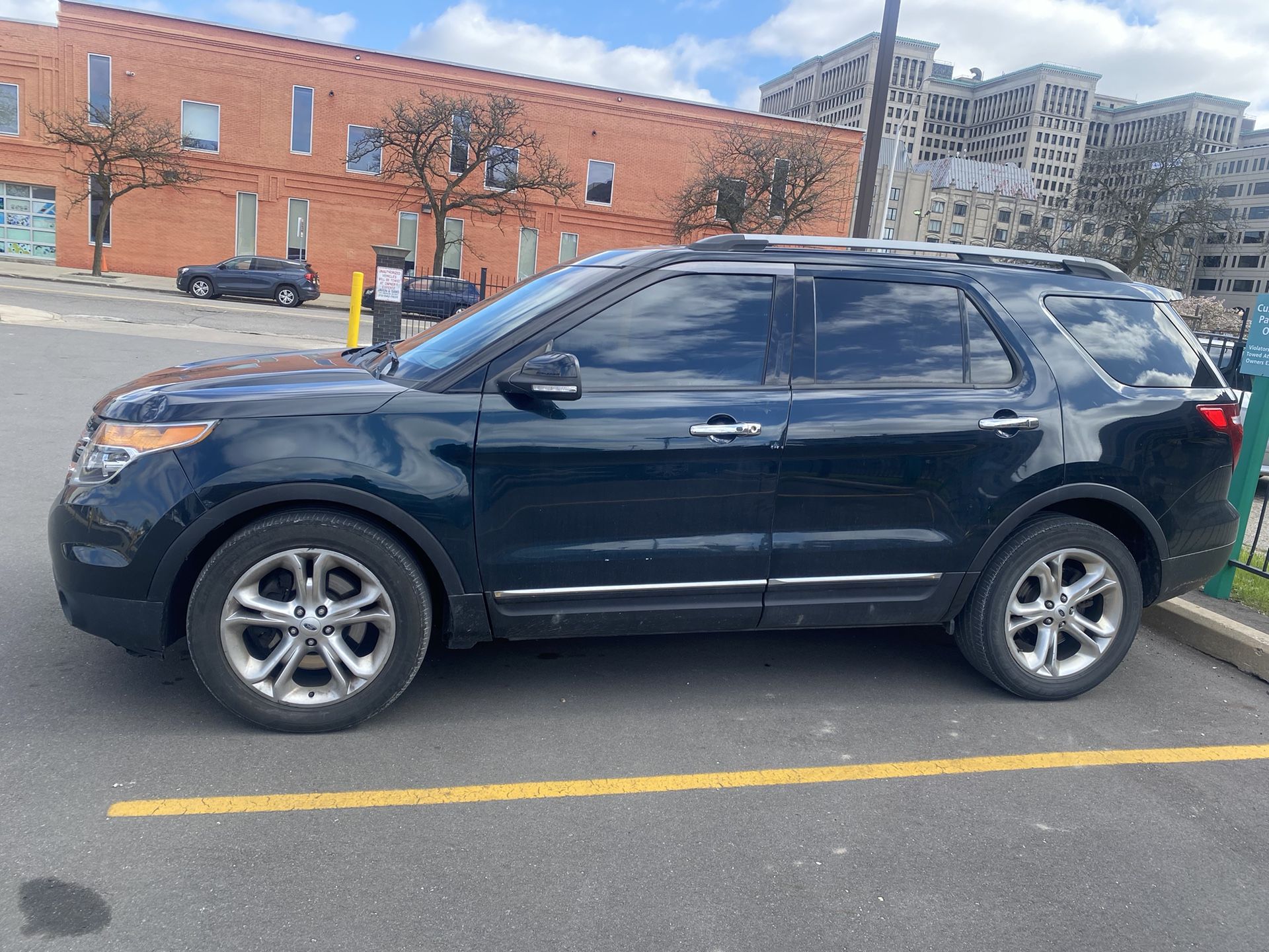 2015 Ford Explorer