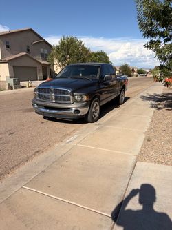 2003 Dodge Ram 1500 Quad Cab Pickup Truck