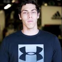 ✨️✨️Under Armour Men's ABC Camo Boxed Logo Long-sleeve T-Shirt-$25. Size Medium ✨️✨️