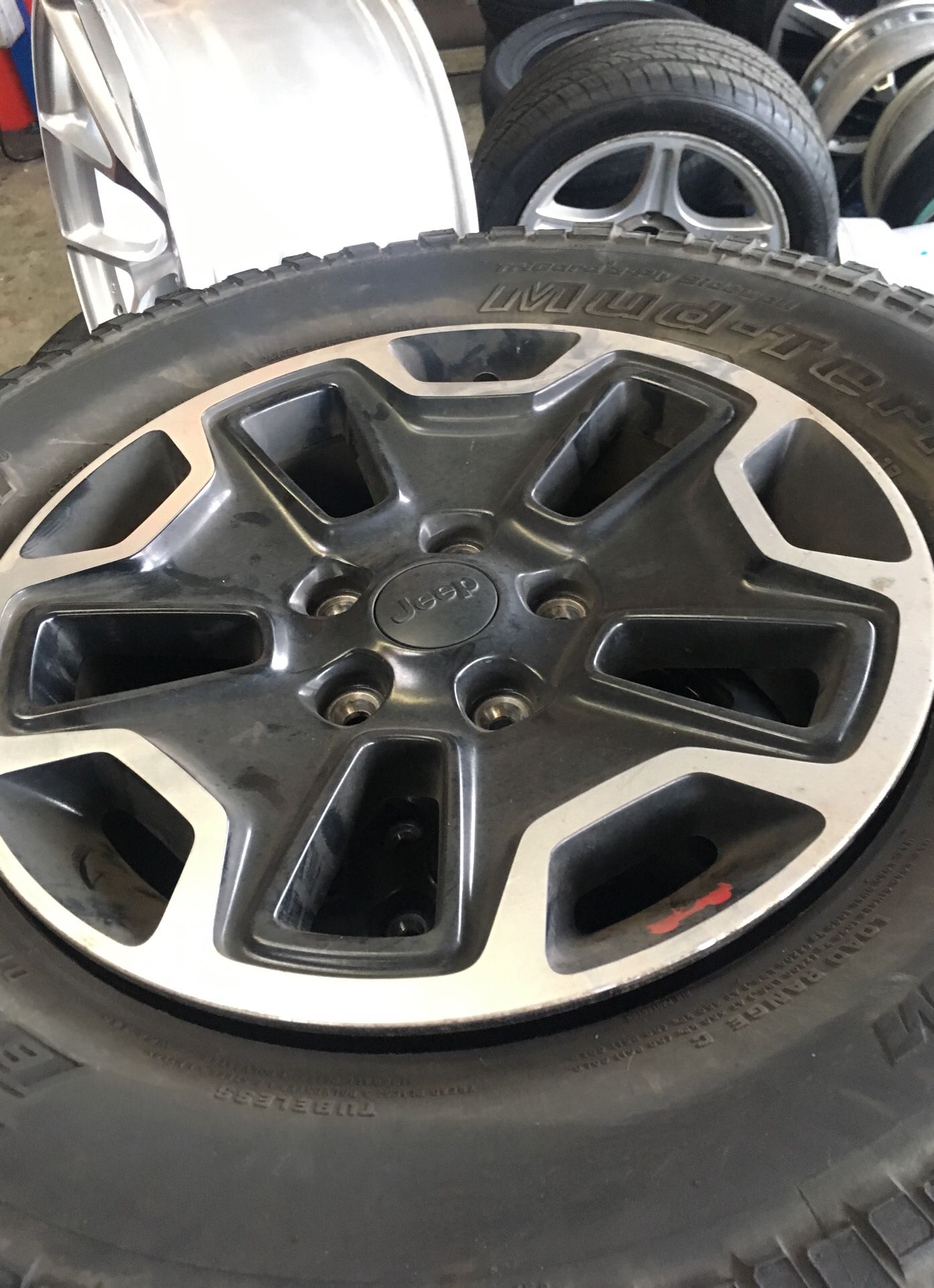 Jeep stock wheels