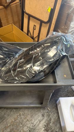 2011-2014 Porsche Cayenne Original Without AFS, Facelift Upgrade Matrix Headlights Pair with LED