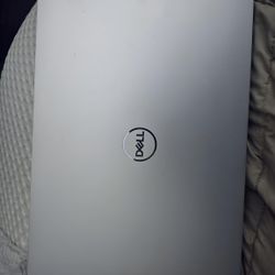 Dell XPS 15 Laptop