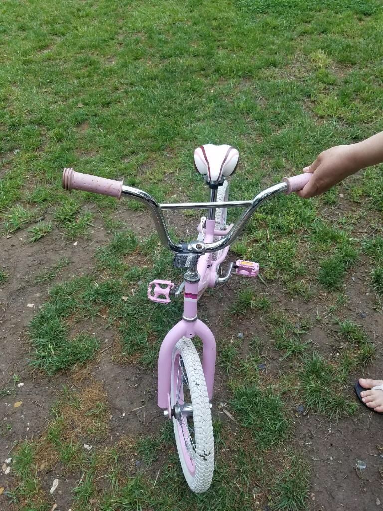 Girls bike