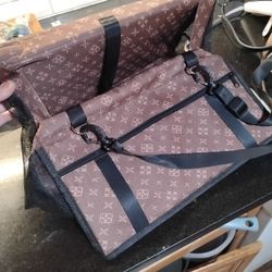 Unbranded Dog Seat 