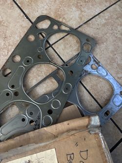 Head gaskets for 239 engine