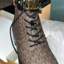 MK Boots 