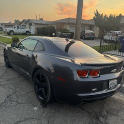 2010 Chevrolet Camaro v6 · LS 
