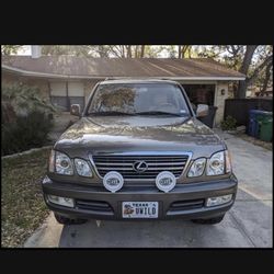 2000 Lexus LX  470