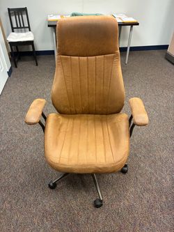 Very nice suede look office chair.