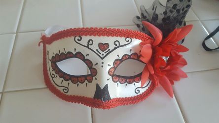 Dia de los Muertos mask