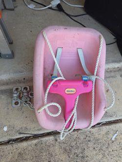 Baby swing