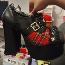 RARE Demonia Charade-34 platform heels