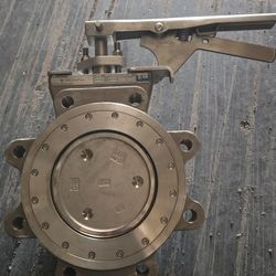 Jamesbury 6" Lugged Butterfly Valve 150# Xtreme