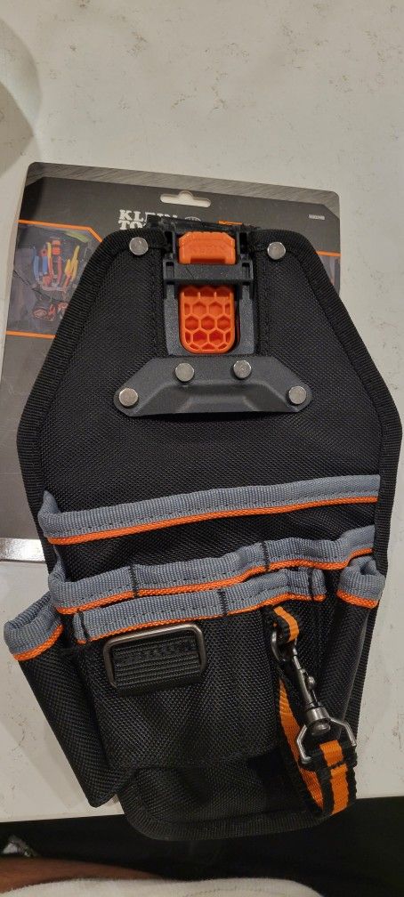 Klein Tools 8 Pocket Tool Pouch