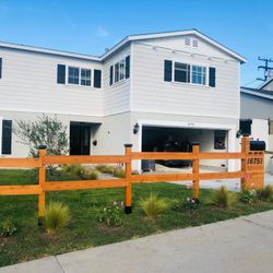 New custom made beautiful garden beds planter box for herbs flower apartment AC unit heater pool equipment cover backyard decoration landscaping