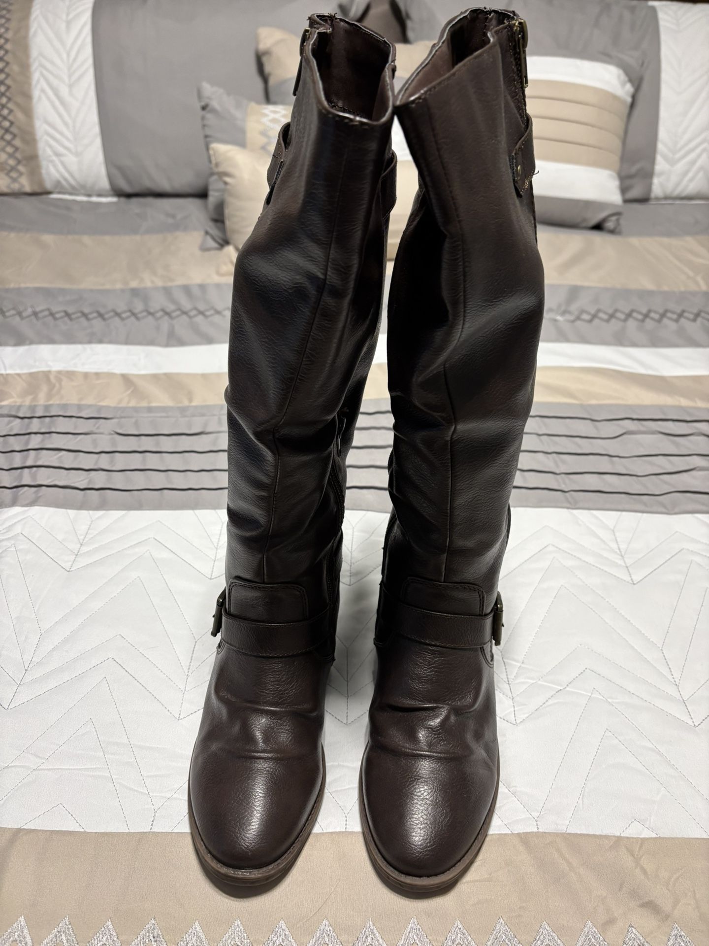 Ladies Boots