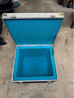 19x17 Aluminum Hard Case with Foad Padding