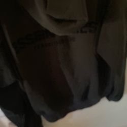 Coach bag, central hoodie