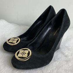 NEW BCBGeneration womens size 9 Black Suede Round Toe Wedge 4” Heels with Gold Medallions Shoes